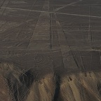 *Nasca, la spirale et triangles