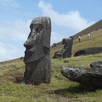 *Rano Raraku la carrire