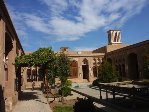 yazd 4