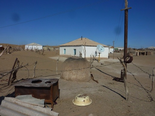 village du désert TKM