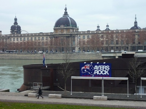 aussies:lyon2-01-2012